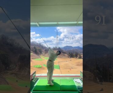 #golfshorts #golf #golfgirl #golfswing #golfaround #golfaround