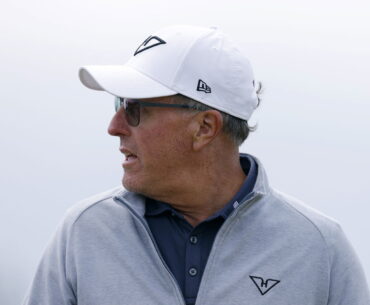 Phil Mickelson on 'ridiculous' Dustin Johnson college story? "No way"