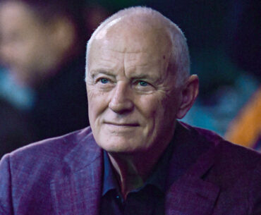 Barry Hearn, 76, set to break record for oldest professional player as he lands wildcard entry to prestigious tournament