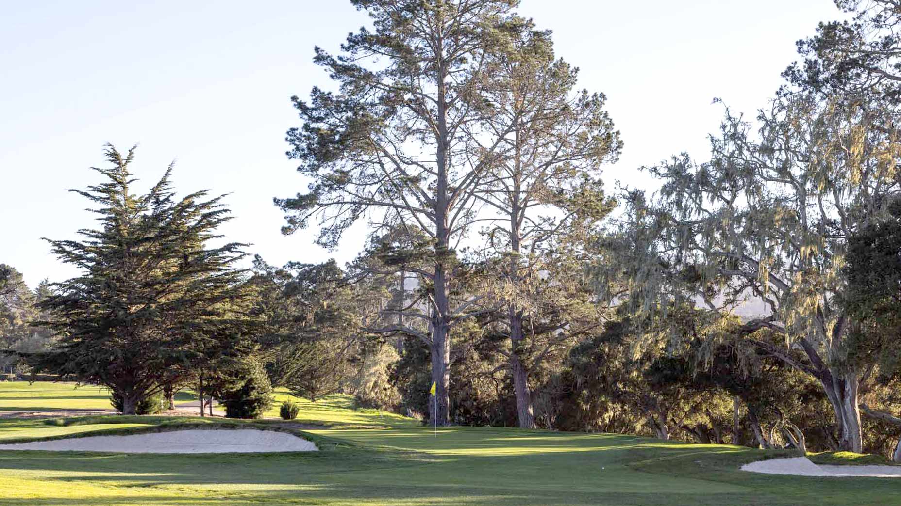 A golf hole at del monte golf course.