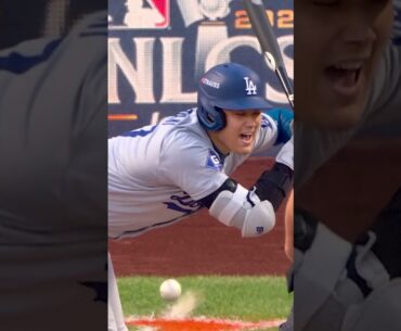Shohei Ohtani almost got hit! 🚨 #mlb #baseball #Dodgers