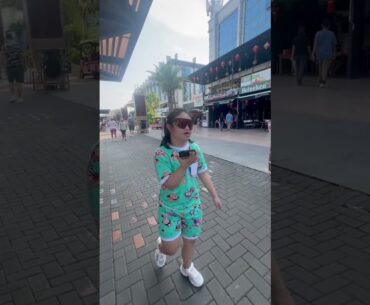 Batavia#fashiontrends #viralvideo #trendingshorts #viralvideo #shorts