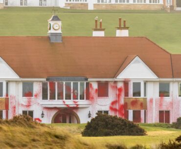 Trump’s iconic Turnberry golf course is wrecked by pro-Palestine protesters after he unveiled shock ‘Gaza Riveria’ plans – The Sun