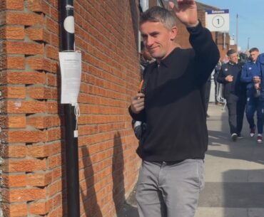 IPSWICH TOWN Bus KIERAN McKenna LIAM Delap JULIO Enciso arrival at Selhurst Park #cpfc #football