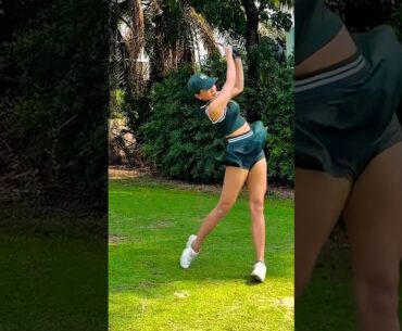 Amazing Golf Swing you need to see | Golf Girl awesome swing | Golf shorts | Praeitsara Pukawanuch
