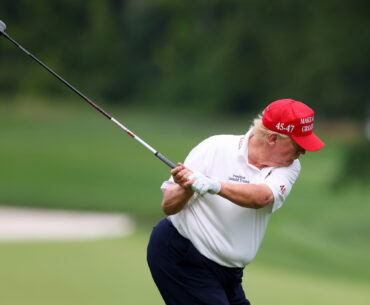 Donald Trump Golfing