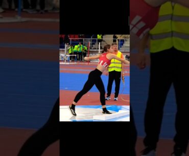 Women's Shot Put Slow Motion Technique