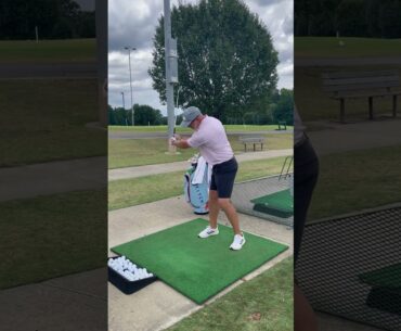 Early Release vs Maintaining Hinge in the Golf Swing