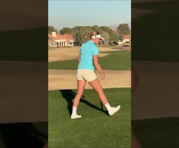 Windy golf conditions 🌬️⛳️🌺 Did you play today?😊#golfbabes #golfgirls #golffail #golfchannel