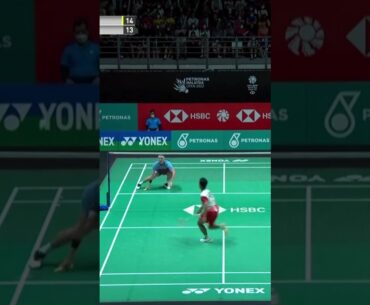 Axelsen vs ginting #badminton #badmintonhighlights #badmintonlovers #badmintonsingles #badminton