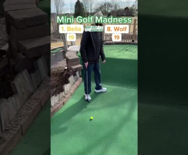 Mini Golf Madness Round 1, 1. Bella vs 8. Wolf 18 holes (Hole 9) #golf #minigolf #viral