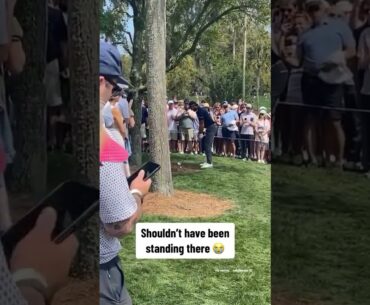 Max Homa narrowly misses a fan and hits a tree 😳