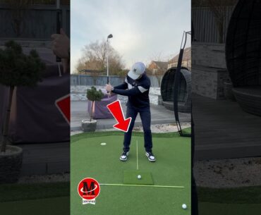 Struggling with strike? This tee peg trick changes everything. Subscribe for more simple tips #golf