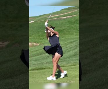 3 birdies in a row !! #ladygolfers #golf #ladygolfer #golfcourse #duet #golfgirl