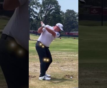 Sepp Straka’s iron DTLV highlighting trail hip and knee movement