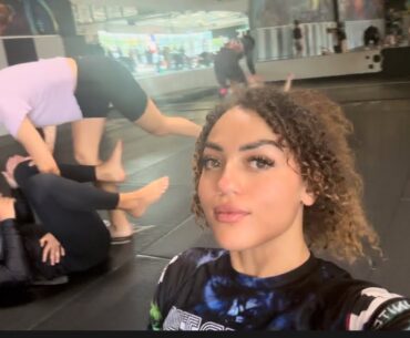 A Day of Jiujitsu as a Female Grappler: Women’s Class, Wrestling, and more!
