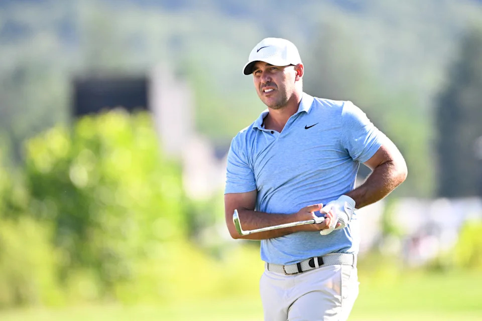 Brooks Koepka watches his approach shot on the 17th hole at The Old White at the Greenbrier. Bob Donnan-USA TODAY Sports