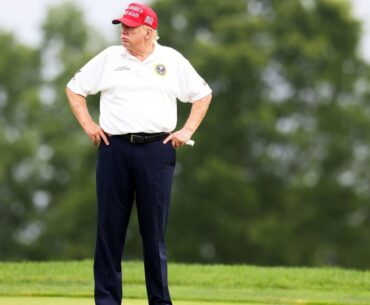 Donald Trump accused of cheating to win golf championship | Golf | Sport
