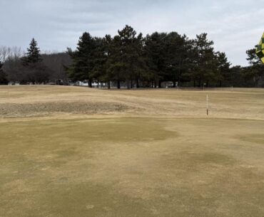 Dozens hit the fairway for golf course season opener at Princeton Valley | Eye On Eau Claire