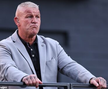 Former footballer Dean Windass revealed his upset at being 'blackballed' by his local golf club