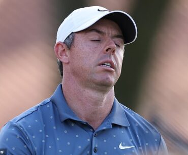 Rory McIlroy was among the players to toil in brutal conditions during the third round