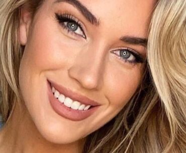 5 Times Paige Spiranac's Bikini Body Made Instagram Sweat