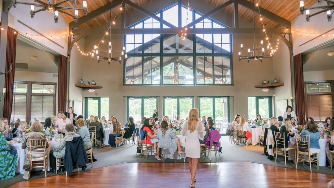 A wedding dinner at StoneWater Golf Club