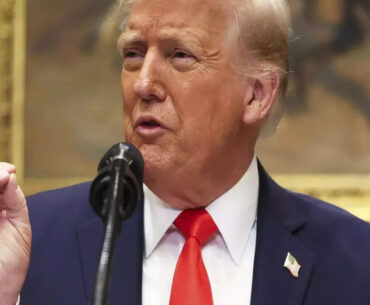 Trump dancing south carolina wildfires: Trump under fire for 'dancing on table' at golf retreat as wildfires rip through South Carolina. Watch video