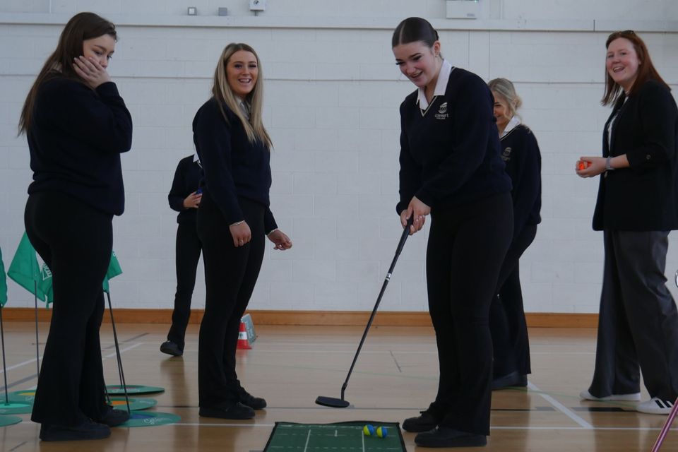 lenart Colleg students Katie, Kelsi, Kaylee and Maria with Ms Egan at their 'Girls Get Into Golf' event with Golf Ireland.