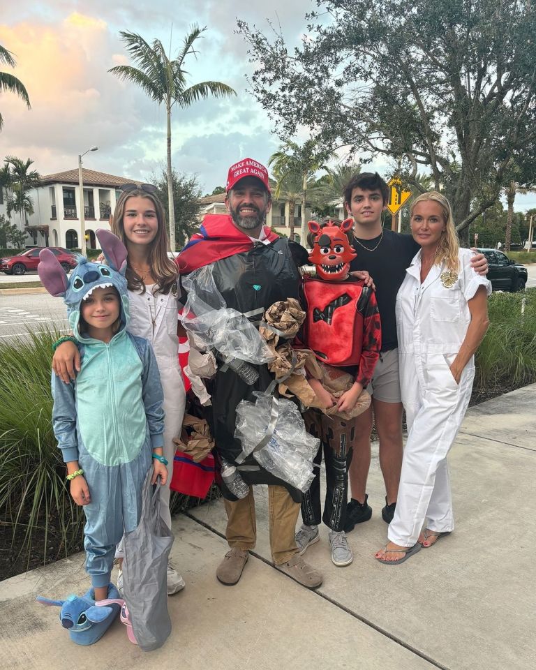 From left to right: Chloe Sophia Trump, Kai Trump, Donald Trump Jr., a child in costume, Donald John Trump III, and Vanessa Trump on Halloween