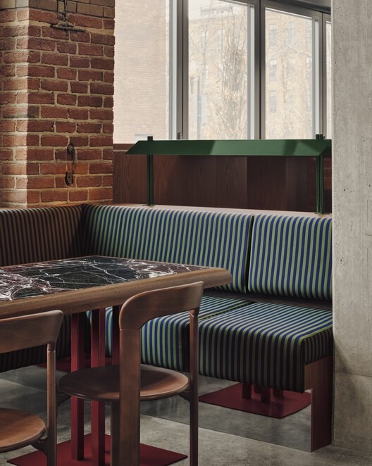 MUNI  Indoor Golf Club / Ivy Studio - Interior Photography, Wood, Chair