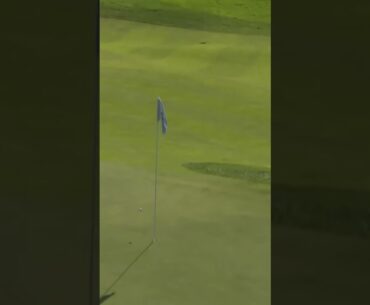 Kiradech Aphibarnrat Holes out