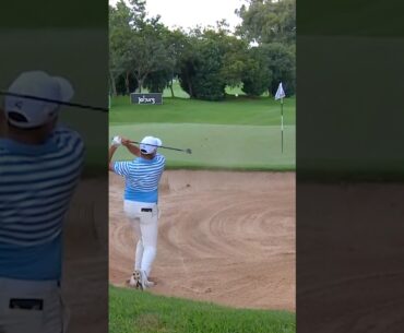 WORLD CLASS difficult bunker shot 🤩