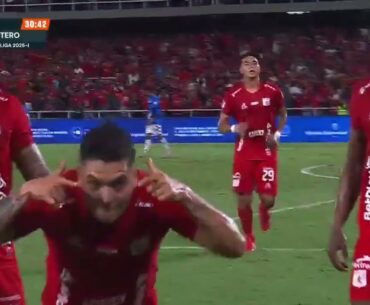 ¡QUÉ LOCO QUE ESTÁS JUAN FERNANDO ‘KINGTERO’! ¡Espectacular golazo del volante de América de Cali!