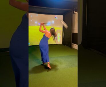 When there’s a simulator at the function 🤣 #lpga #pro #progolf #golf #funny #humor #girl #girls