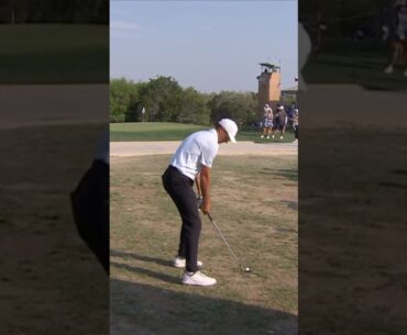 Spieth's UNREAL pitch shot leads to birdie on 17 💪