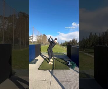 ❄ Stiff back = no coil! What drill needs to be done? ❄ 추운 날씨에 허리가 더 뻣뻣! 이럴 땐 무슨 드릴이 필요할까요? #golf