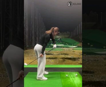 You can exaggerate a little when you practice. She is Marina Kajiyama