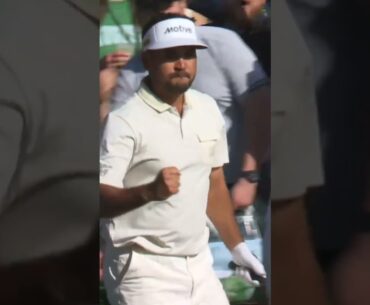 Jason Day chips in on No. 14. #themasters