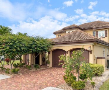 143 SE Bella Strano, Port St. Lucie, FL