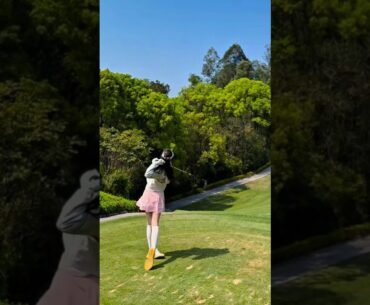 Golf Swing #golf #golfgirl #golfswing #trending #youtubeshorts