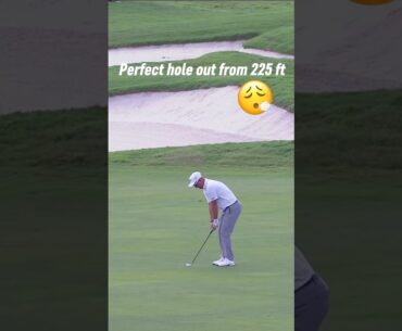 One bounce and in 🤯