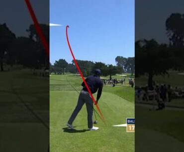 Tiger Woods Launches a Rocket Off the Tee 🚀⛳️ #shorts #tigerwoods #golf #highlights