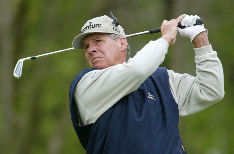 Jay Sigel taking a tee shot.