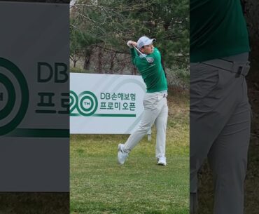 부드럽고 안정감 있는 스윙으로 우드 티샷  #함정우프로 #golf #골프스타 #골프 #골프스윙 #골프스타 #골프레슨 #아름다운골프장