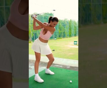 Amazing Golf Swing you need to see | Golf Girl awesome swing | Golf shorts |  Purple Juli