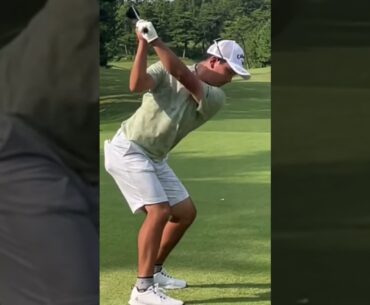 Riki Kawamoto  IRONS SWING SLOWMOTION - LOWER BODY SWING