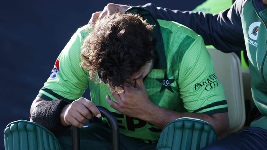 Pakistans Imam-ul-Haq leaves the field injured during the third one day international (ODI) cricket match between New Zealand and Pakistan at Bay Oval in Mount Maunganui(AFP)