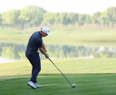 67 puts Purcell in top-10 hunt in Shanghai