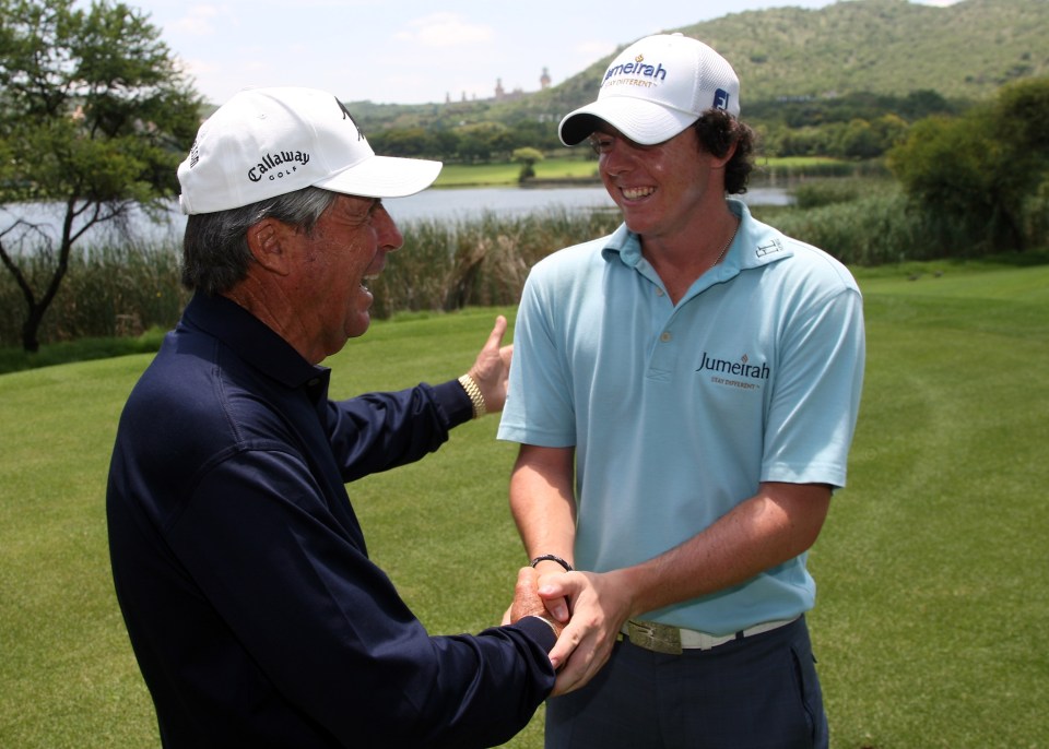 SUN CITY, SOUTH AFRICA - DECEMBER 02:  Rory McIlroy of Northern Ireland (R) meets up with South African Golf Legend Gary Player on the 17th tee during the pro-am as a preview for the 2009 Nedbank Golf Challenge at the Gary Player Country Club Course on December 2, 2009 in Sun City, South Africa.  (Photo by David Cannon/Getty Images)